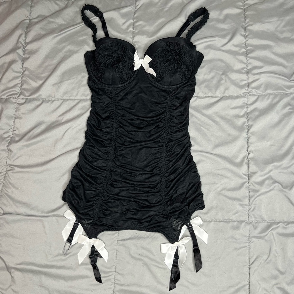 36C VS Sexy Little Things Vintage Inspired Black Lace Bustier Slip